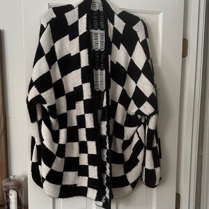 Maternity AND post bump Black and White Checkered Women's Sweater